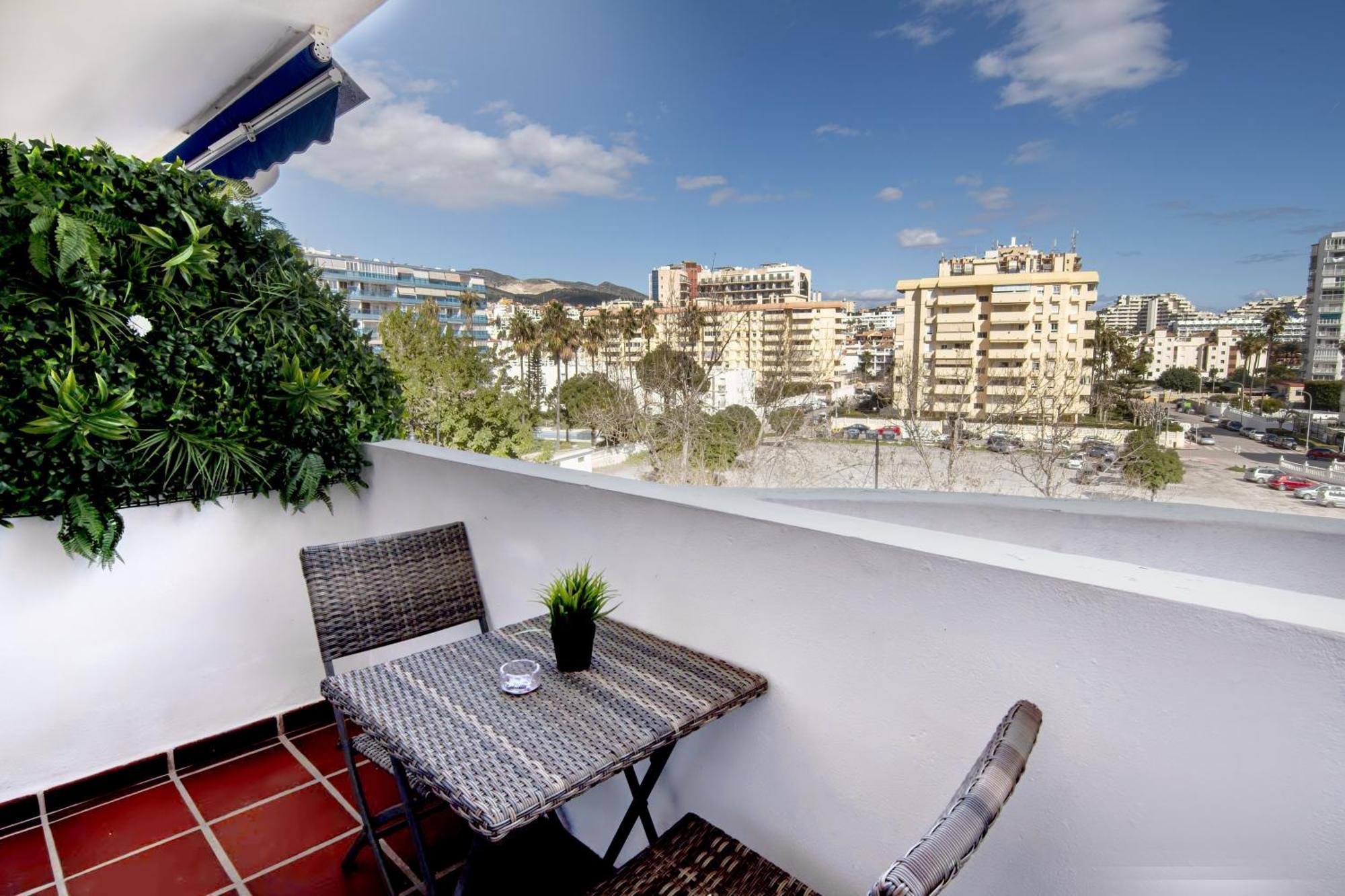 Escape With Pool And Parking Benalmadena
